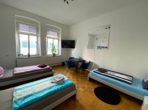GoyApartment für Handwerker & Business City-nah!! free Netflix! modern!